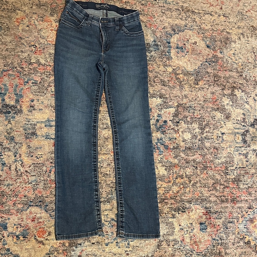 Wrangler Women's Boot Cut Jeans in Deep Blue